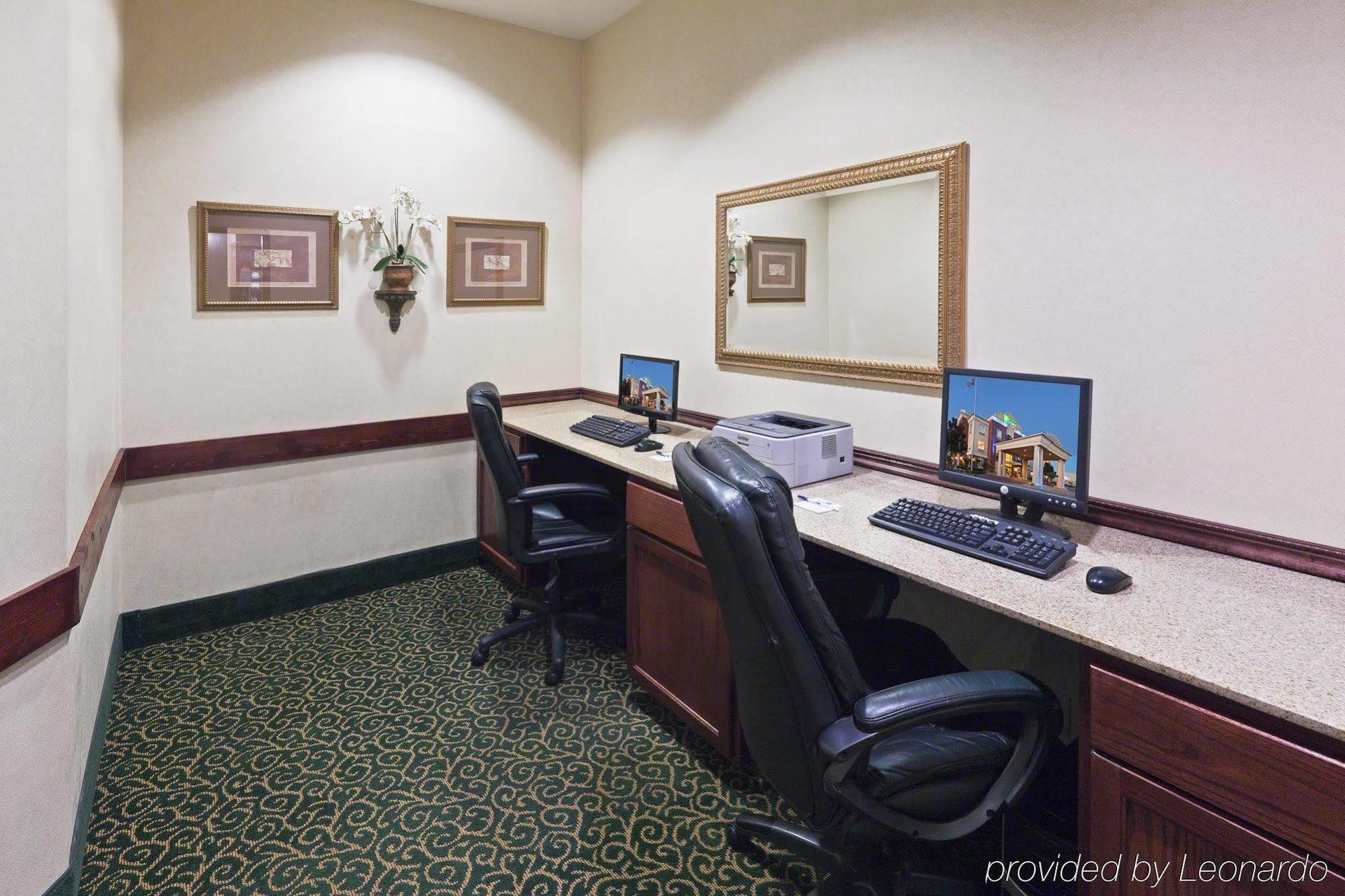 Holiday Inn Express Hotel And Suites Abilene By Ihg Exterior foto