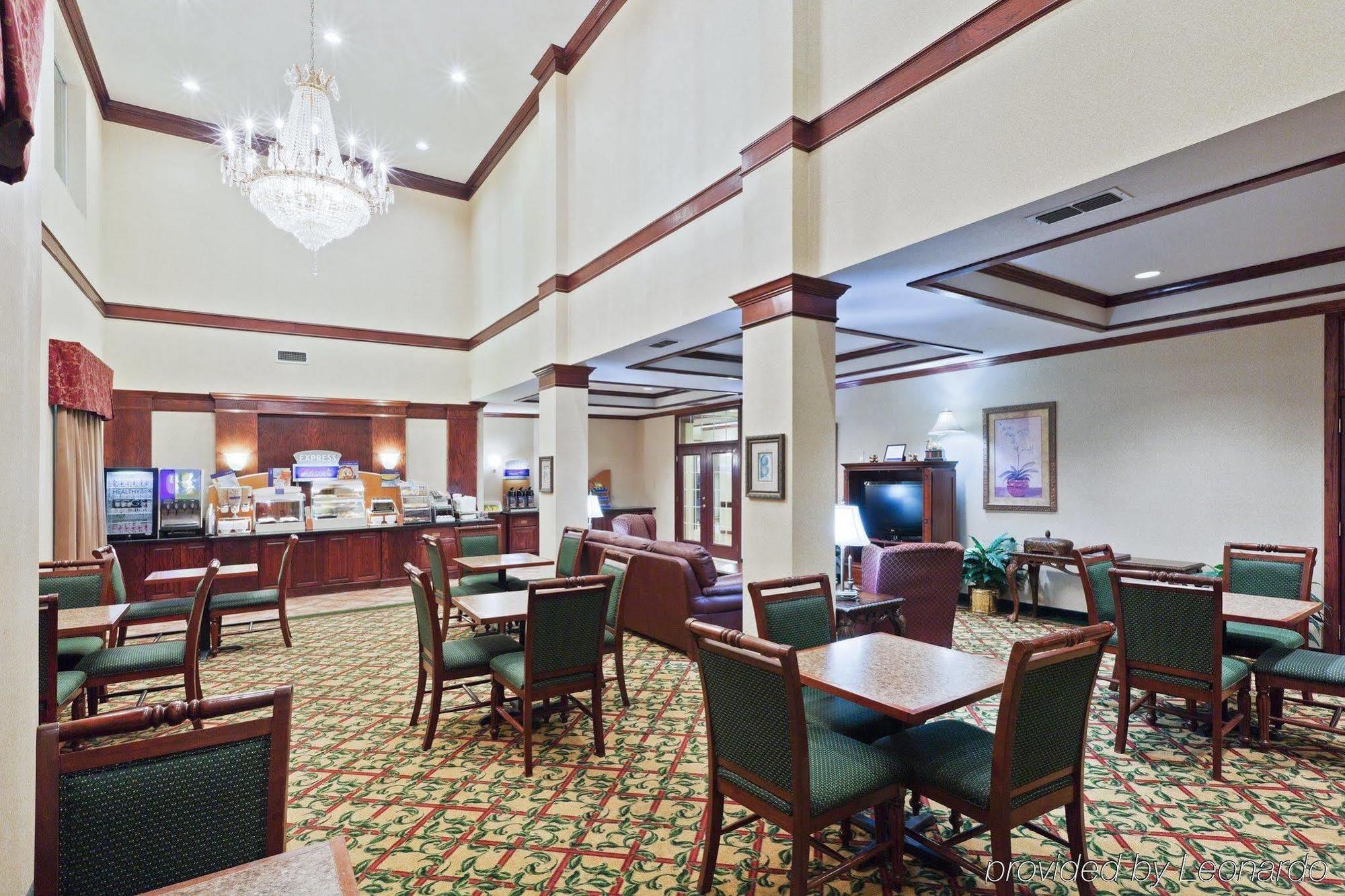 Holiday Inn Express Hotel And Suites Abilene By Ihg Exterior foto
